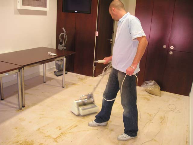 Image of caption_13